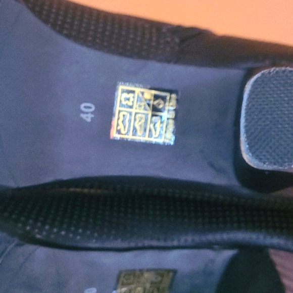 Size 9 (40) L'Artiste Spring Step Booties - Picture 6 of 9